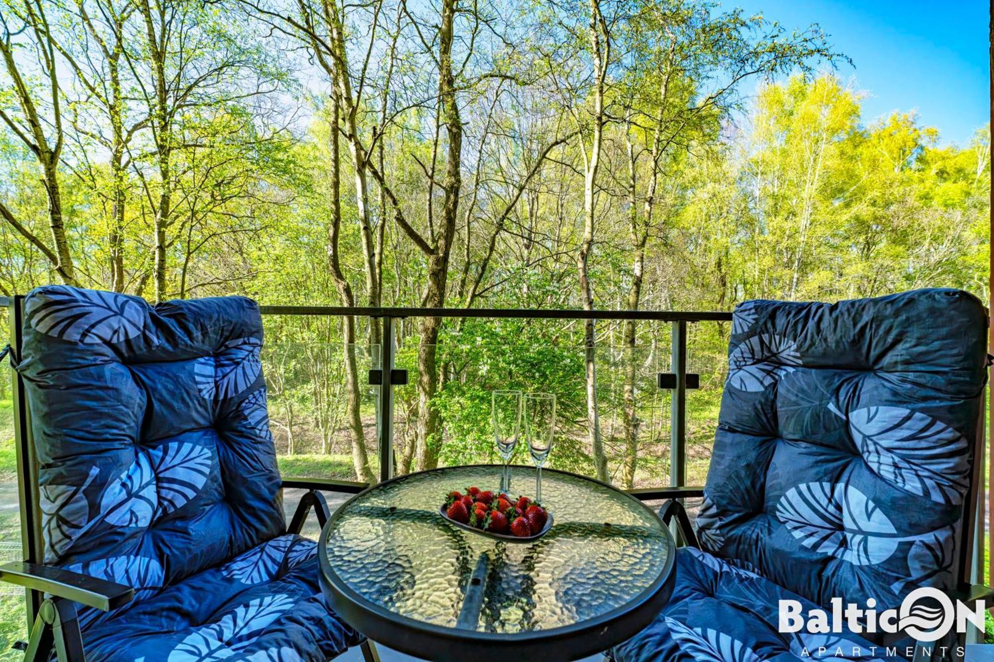 Apartamenty Balticon Polanki - Sauna, Fitness Inclusive - Basen Latem, Pool Im Sommer Kolobrzeg Dış mekan fotoğraf